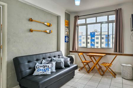 Sala de apartamento para alugar com 1 quarto, 40m² em Guilhermina, Praia Grande