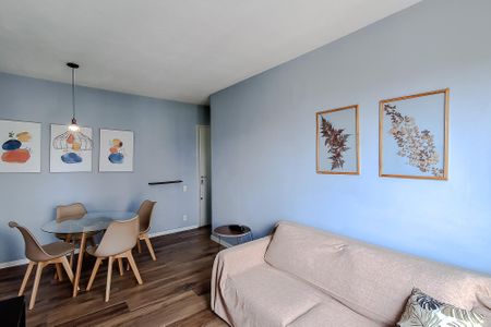 Apartamento para alugar com 49m², 2 quartos e 1 vagaSala