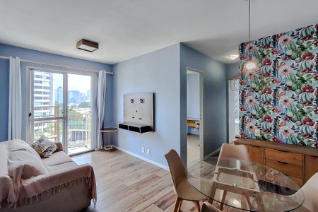 Sala de apartamento para alugar com 2 quartos, 49m² em Cambuci, São Paulo