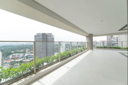 Apartamento à venda com 219m², 3 quartos e 4 vagasVaranda