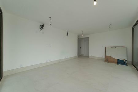 Apartamento à venda com 219m², 3 quartos e 4 vagasSala