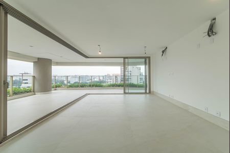 Apartamento à venda com 219m², 3 quartos e 4 vagasSala
