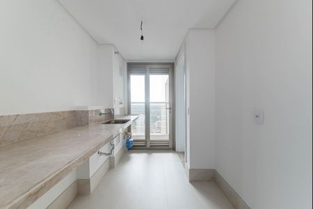 Apartamento à venda com 219m², 3 quartos e 4 vagasArea de Serviço