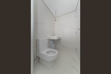 Apartamento à venda com 219m², 3 quartos e 4 vagasBanheiro da Suíte 1