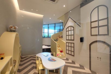 Apartamento à venda com 219m², 3 quartos e 4 vagasArea Comum