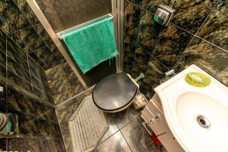 Casa à venda com 200m², 3 quartos e 3 vagasBanheiro da Suíte