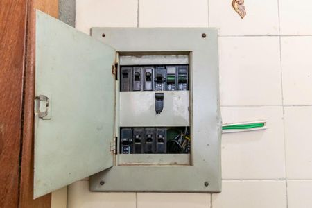 Casa à venda com 200m², 3 quartos e 3 vagasCorredor