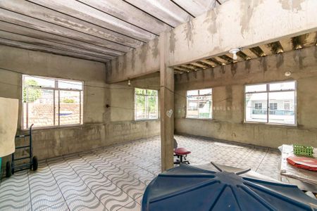 Casa à venda com 200m², 3 quartos e 3 vagasTerraço