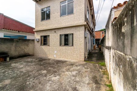 Casa à venda com 200m², 3 quartos e 3 vagasVaranda e Garagem