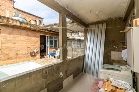 Casa à venda com 200m², 3 quartos e 3 vagasÁrea de Serviço