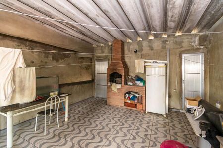 Casa à venda com 200m², 3 quartos e 3 vagasTerraço