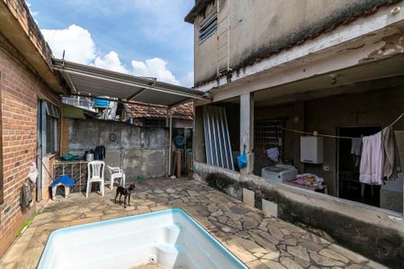 Casa à venda com 200m², 3 quartos e 3 vagasVaranda dos fundos