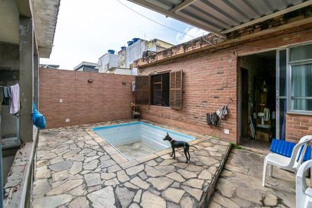 Casa à venda com 200m², 3 quartos e 3 vagasVaranda dos fundos