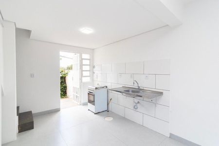 Cozinha de casa de condomínio para alugar com 1 quarto, 55m² em Santa Tereza, Porto Alegre