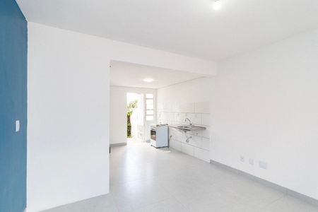 Cozinha de casa de condomínio para alugar com 1 quarto, 55m² em Santa Tereza, Porto Alegre