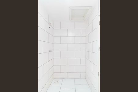 Casa de condomínio para alugar com 55m², 1 quarto e 1 vaga Casa de condomínio para alugar com 55m², 1 quarto e 1 vagaBanheiro