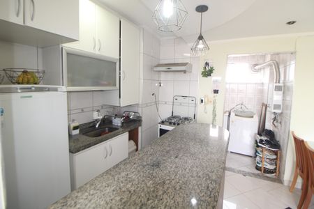 Apartamento à venda com 62m², 2 quartos e 1 vagaSala / Cozinha