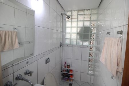 Apartamento à venda com 62m², 2 quartos e 1 vagaBanheiro 2