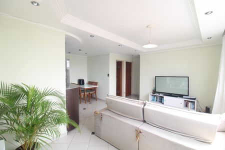 Apartamento à venda com 62m², 2 quartos e 1 vagaSala / Cozinha