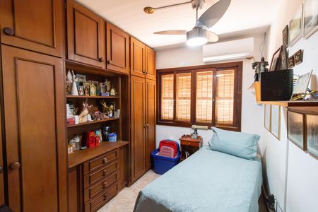Casa de condomínio para alugar com 350m², 3 quartos e 4 vagas Casa de condomínio para alugar com 350m², 3 quartos e 4 vagasQuarto 1