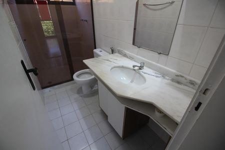 Casa de condomínio à venda com 120m², 4 quartos e 3 vagasQuarto 4 - Suíte
