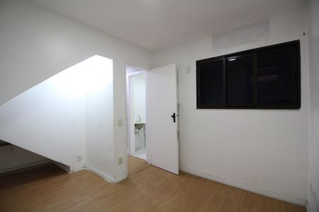 Casa de condomínio à venda com 120m², 4 quartos e 3 vagasQuarto 1