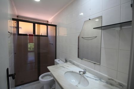Casa de condomínio à venda com 120m², 4 quartos e 3 vagasQuarto 4 - Suíte
