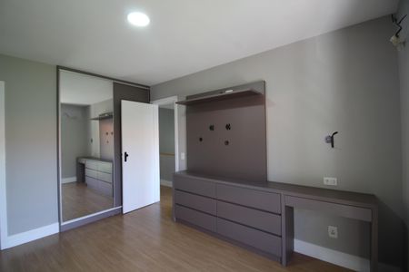 Casa de condomínio para alugar com 120m², 4 quartos e 3 vagasQuarto 4