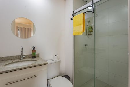 Banheiro de apartamento à venda com 1 quarto, 28m² em Ipiranga, São Paulo