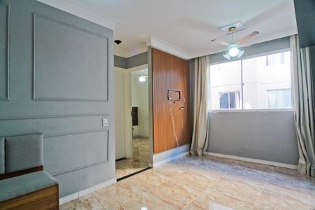Sala de apartamento para alugar com 2 quartos, 42m² em Jardim das Gracas, São Paulo
