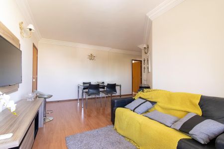 Sala de apartamento para alugar com 1 quarto, 60m² em Cambuí, Campinas