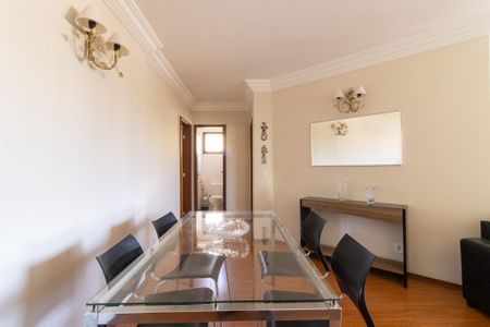 Sala de apartamento para alugar com 1 quarto, 60m² em Cambuí, Campinas
