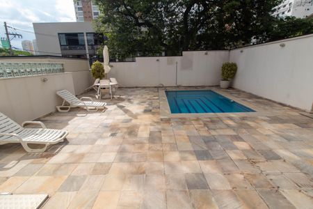 Apartamento para alugar com 60m², 1 quarto e 1 vaga Apartamento para alugar com 60m², 1 quarto e 1 vagaÁREA COMUM- PISCINA