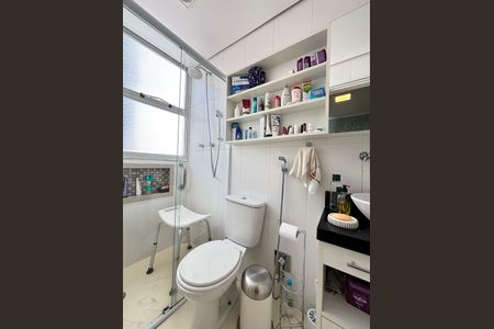 Apartamento à venda com 89m², 3 quartos e 2 vagasBanheiro da Suíte