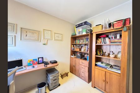 Apartamento à venda com 89m², 3 quartos e 2 vagasQuarto 2