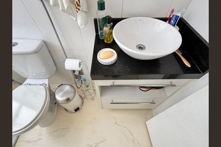 Apartamento à venda com 89m², 3 quartos e 2 vagasBanheiro da Suíte