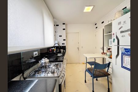 Apartamento à venda com 89m², 3 quartos e 2 vagasCozinha