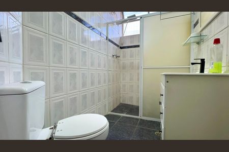 Apartamento à venda com 81m², 2 quartos e sem vaga Apartamento à venda com 81m², 2 quartos e sem vagaBanheiro