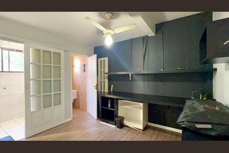 Apartamento à venda com 81m², 2 quartos e sem vaga Apartamento à venda com 81m², 2 quartos e sem vagaSala Reversível