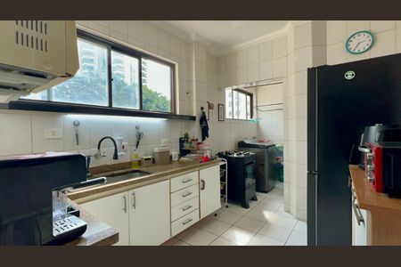 Apartamento para alugar com 81m², 2 quartos e sem vagaCozinha