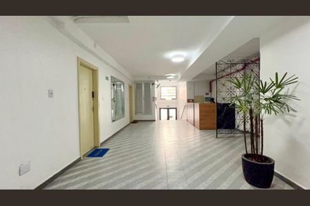 Hall de entrada de apartamento para alugar com 2 quartos, 81m² em Vila Mariana, São Paulo