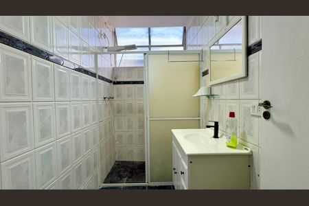 Apartamento à venda com 81m², 2 quartos e sem vaga Apartamento à venda com 81m², 2 quartos e sem vagaBanheiro