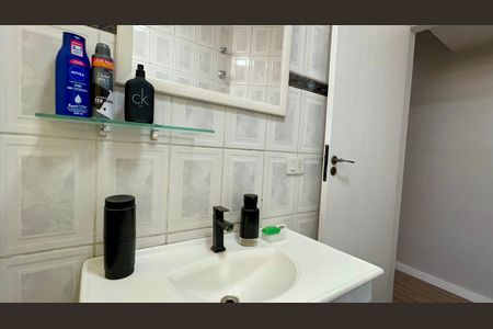 Apartamento para alugar com 81m², 2 quartos e sem vagaBanheiro