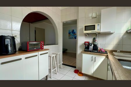 Apartamento para alugar com 81m², 2 quartos e sem vagaCozinha