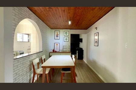 Apartamento à venda com 81m², 2 quartos e sem vaga Apartamento à venda com 81m², 2 quartos e sem vagaSala de Jantar