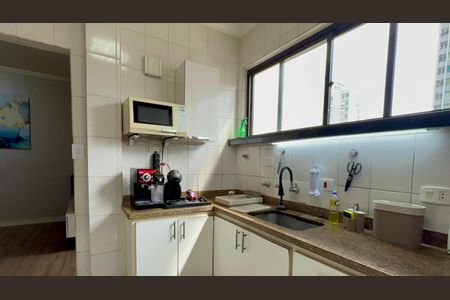 Apartamento para alugar com 81m², 2 quartos e sem vagaCozinha