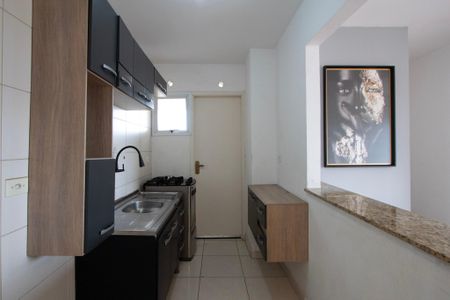 Apartamento para alugar com 67m², 2 quartos e 1 vagaCozinha 