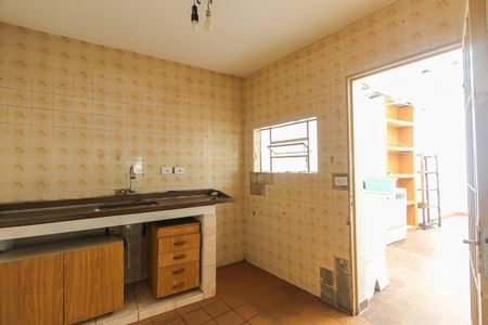 Casa para alugar com 140m², 4 quartos e 2 vagasCozinha