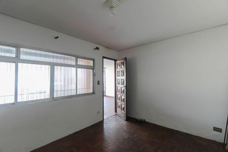 Casa para alugar com 140m², 4 quartos e 2 vagasSala