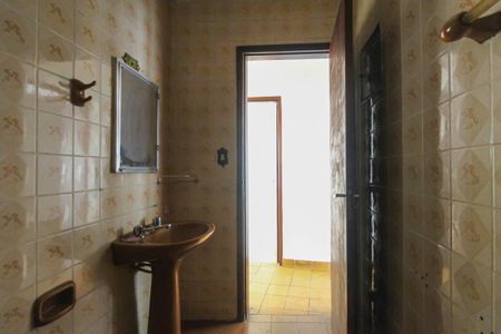 Casa para alugar com 140m², 4 quartos e 2 vagasBanheiro 2